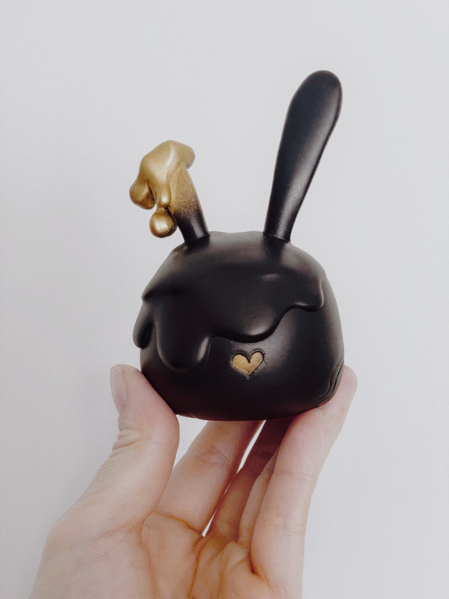 Art Toy (Black Gold II)