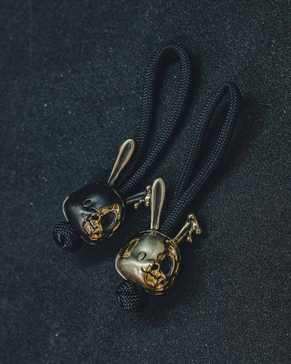 "Detached" Skull Lanyard Bead - Distressed Black