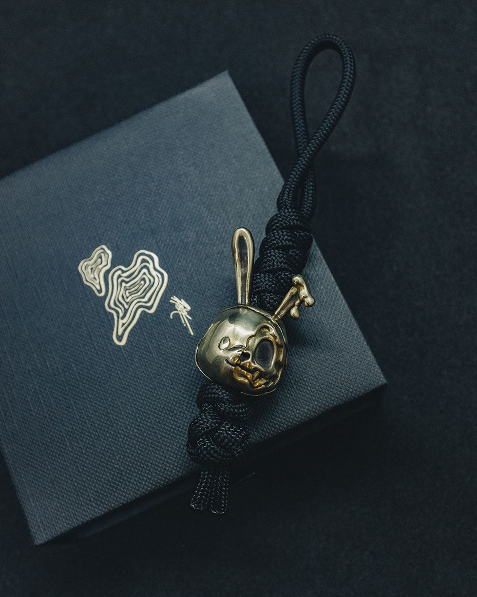 "Detached" Skull Lanyard Bead - Mirrored Brass